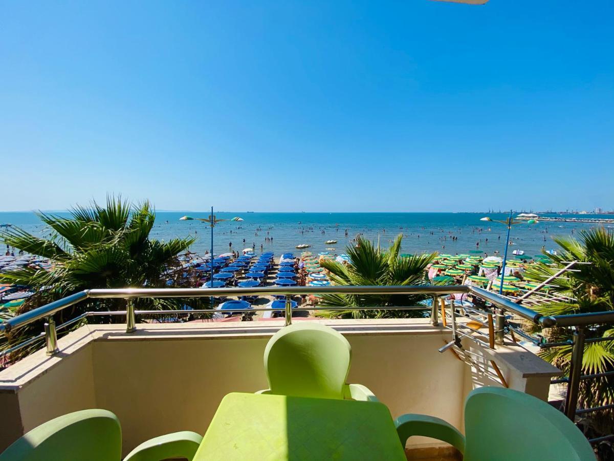 Star * Durres